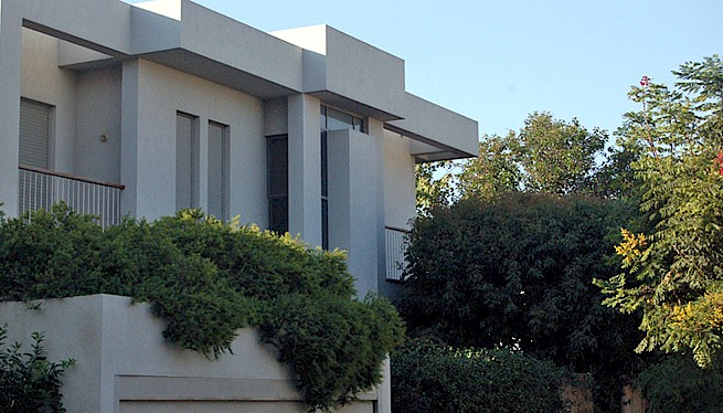 מ. גיא אדריכלים | תכנון בתים פרטיים | בית פרטי בהרצליה מרכז 1