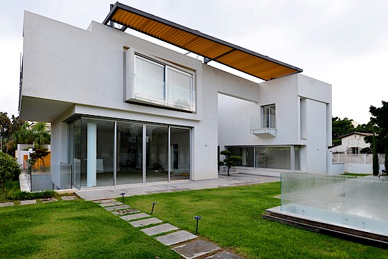 מ. גיא אדריכלים | תכנון בתים פרטיים | בית פרטי בהרצליה פיתוח 2