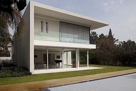 מ. גיא אדריכלים | תכנון בתים פרטיים | בית פרטי בהרצליה פיתוח 1