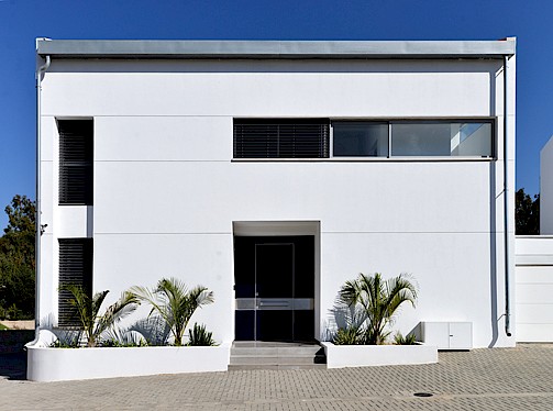 1.1+1.2 ':מ. גיא אדריכלים | תכנון בתים פרטיים | שני בתים בהרצליה ב