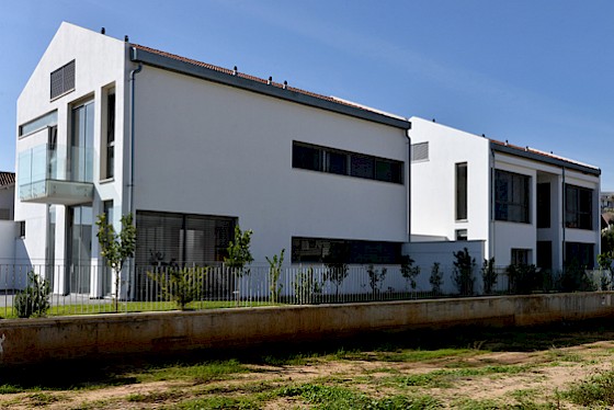 1.1+1.2 ':מ. גיא אדריכלים | תכנון בתים פרטיים | שני בתים בהרצליה ב