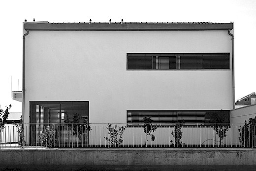 1.1+1.2 ':מ. גיא אדריכלים | תכנון בתים פרטיים | שני בתים בהרצליה ב